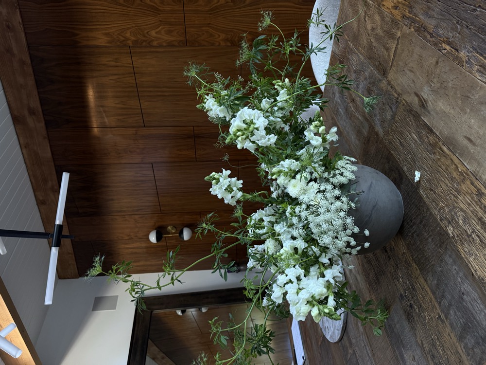 Wedding floral arrangement